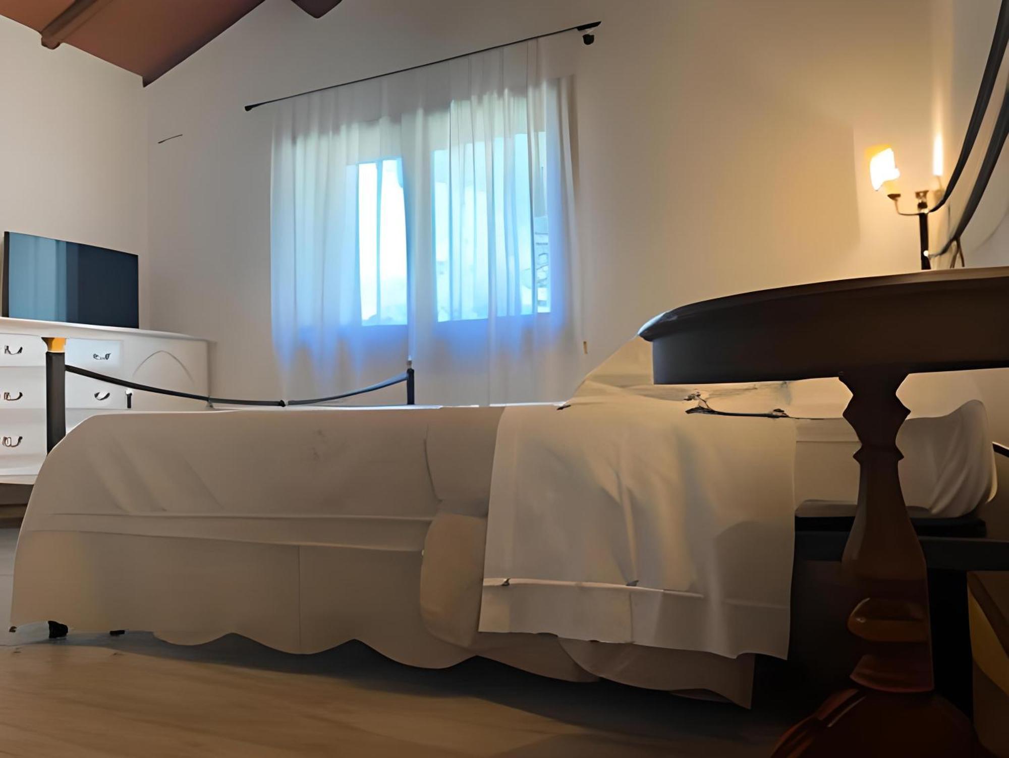 Agriturismo La Luciana 卡斯蒂里昂纳·德拉佩 外观 照片