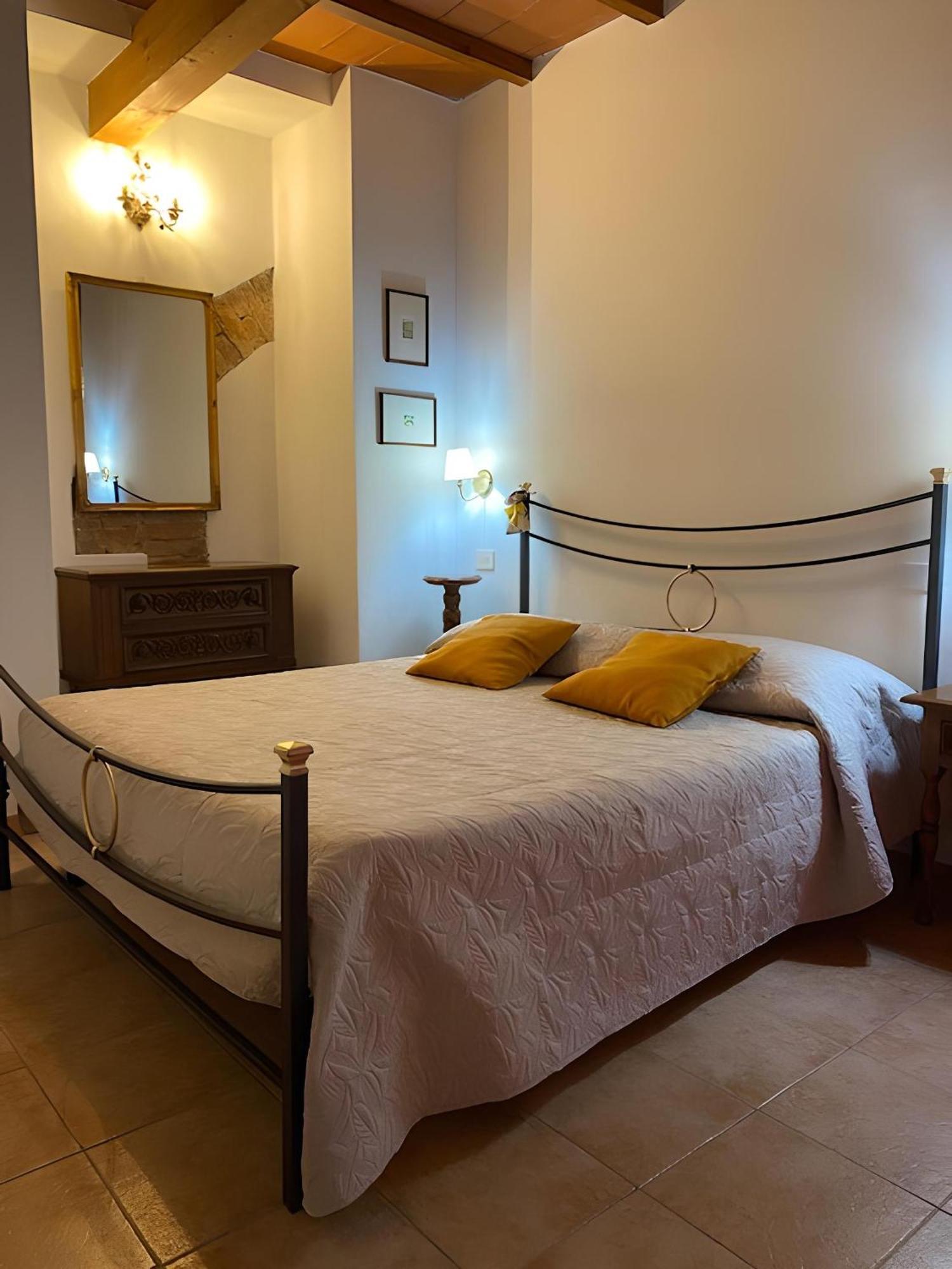 Agriturismo La Luciana 卡斯蒂里昂纳·德拉佩 外观 照片