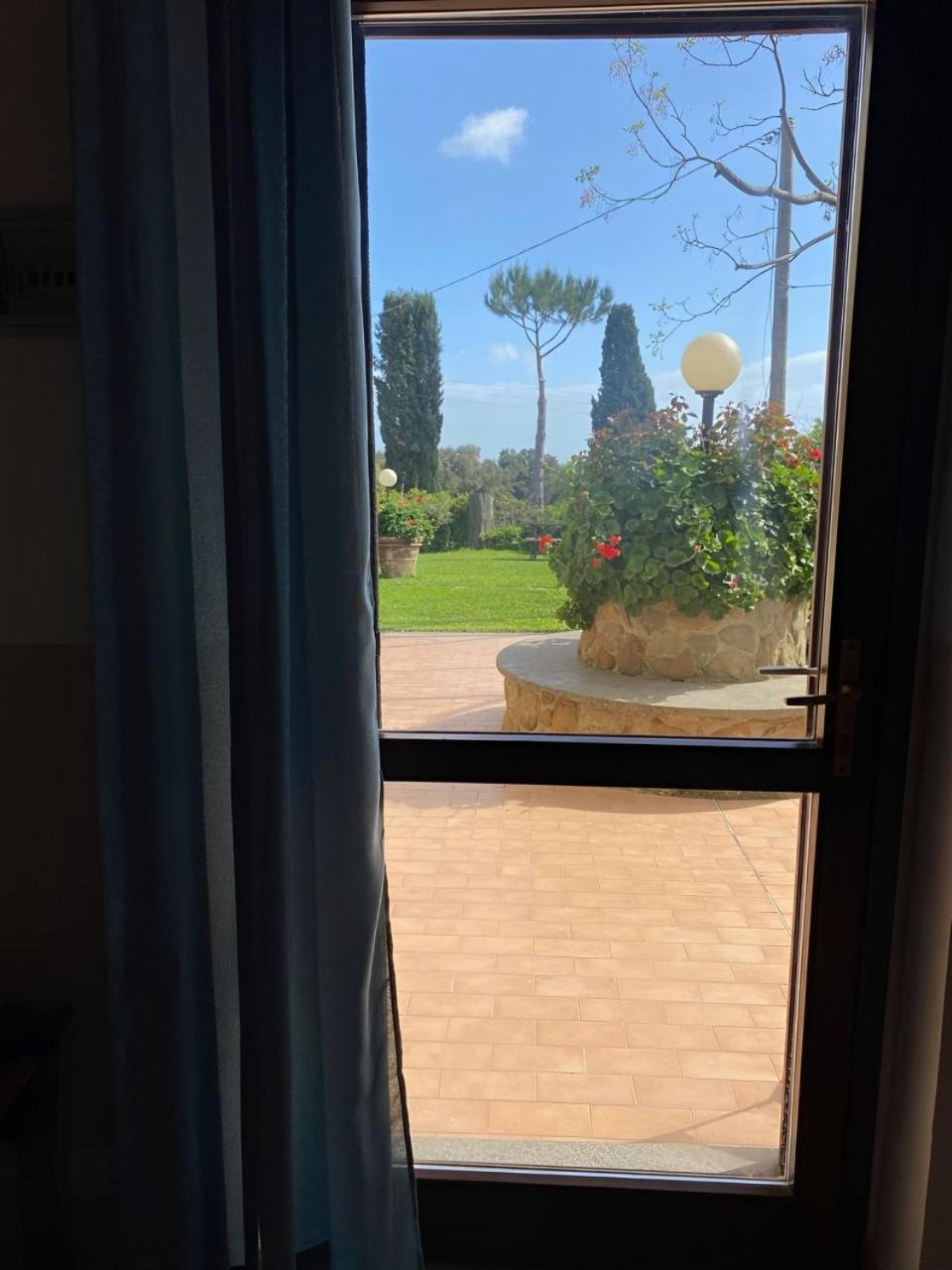 Agriturismo La Luciana 卡斯蒂里昂纳·德拉佩 外观 照片